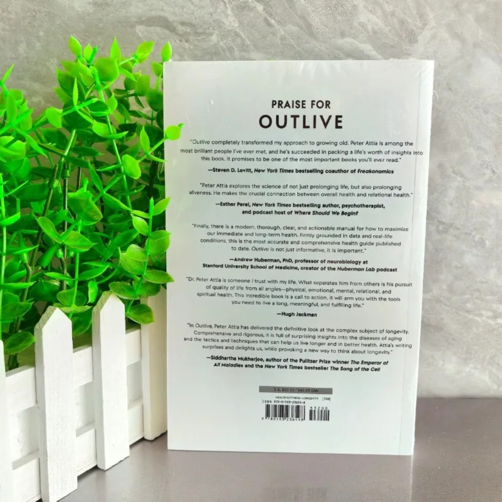 Outlive: A Ciência e a Arte da - Nutrition And Exercise avaliação e preço